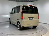 ご納車までの期間ですが、県内のお客様は1、2週間、県外のお客様は2、3週間ほどでご納車が可能となります。但し、書類の状況によっては多少の前後もありますので、その際には何卒ご了承下さい。