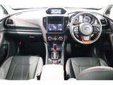とってもシンプルで機能的なつくりの運転席まわり!こんなところにもスバルの車らしさが出ています。