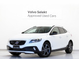 2016モデル『V40CC D4 SE』クリーンディーゼル レザーPKG 黒革 純正HDDナビ シートヒーター キーレス 17インチダイヤモンドカットAW リアカメラ カッパードーンアルミニウムパネル パドルシフト グループ総在庫100台