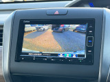 カーナビにバックモニターが連動しておりますので、駐車が苦手な方も安心です♪
