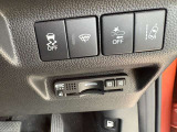 高速の出入りを楽にできるETC車載器付きです。