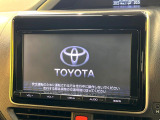 【純正9型ナビ】人気の純正ナビを装備。オーディオ機能も充実しており、Bluetooth接続すればお持ちのスマホやMP3プレイヤーの音楽を再生可能!毎日の運転がさらに楽しくなります!!