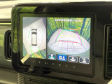【全方位モニター用カメラ】専用のカメラにより、上から見下ろしたような視点で360度クルマの周囲を確認することができます☆死角部分も確認しやすく、狭い場所での切り返しや駐車もスムーズに行えます。