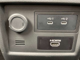 USBソケットも各所に付いております