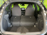 普段のお買い物や通勤、送迎等に十分な荷室スペースを確保しております。セカンドシートを倒すと、大きな荷物の積載も可能です♪