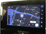 純正ナビを装備。タッチパネル式で使いやすく、お出かけもラクラクです。
