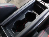 当店ではスポーツグレードや人気車種・上級グレードを主に仕入れ強化しております!中古車でお買い得感あるお車展示中となっておりますのでお客様のご来店、お見積もり依頼お待ちしております。