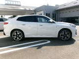 当社の新車販売下取車を多く扱っております。しっかりと整備され、大切に乗られた認定中古車を是非ご覧ください。営業スタッフ3名事務2名で毎日元気に営業しております。お気軽にご来店いただけたら幸いです。