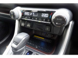 ◆お問い合わせ、ご来店は新潟BMW中古車センター展示場まで!!◆内外装現状・保証無し販売◆TEL:025-280-1555 セールススタッフまで◆