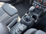 ◆LIBERALAは、輸入車選びの新たなスタイルを提案するインポート・セレクト・ブランドです。オーナー様となる方がクルマから直接感じる感性を第一にした、最良の一台との出会いをコーディネートいたします。