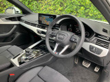 Audiのインテリアはエクステリア同様、優れたデザイン性とクオリティ、そして機能性を兼ね備えております。