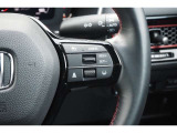 【クルーズコントロール機能】運転中に設定した速度を自動的に維持し、運転の負担を軽減する便利な機能です!高速道路などでぜひご活用ください♪
