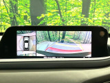 【360&deg;ビューモニター】専用のカメラにより、上から見下ろしたような視点で360度クルマの周囲を確認することができます☆死角部分も確認しやすく、狭い場所での切り返しや駐車もスムーズに行えます。