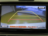 バックガイドモニターで、後方を確認しながら安心して駐車することができます。運転初心者も熟練者も必須の機能ですよ!