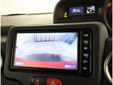 バックモニター搭載で、駐車時もラクラク安心!