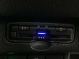 ハンドルの左側にETCがついています。高速道路の料金所の通過も楽々です。カードの取り出しもしやすい場所についています。