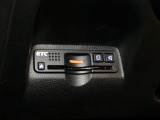 ETC装備されております。セットアップ必要ですので、総額とは別に登録費用いただきます。何卒ご理解の程お願い致します。
