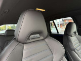 BMW専門のメカニックが、100項目にも上るポイントを徹底的にチェック。交換基準に達した部品があれば、弊社負担にて交換後、お客様へご納車致します。