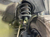 お車を安心してお乗りいただく為には、足回りの定期点検が欠かせません。サービスサポート(有償保証)では無料点検もご提供しており、安心のカーライフをお過ごしいただけるサポート体制が整っています。