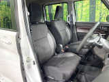 運転席シート廻りは使用感も少なく、良好な状態となっています。丁寧に使われていたことがよくわかりますね。