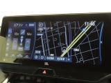 メーカー装着のSDナビを装備しております。