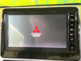 【純正ナビ】人気の純正ナビを装備しております。ナビの使いやすさはもちろん、オーディオ機能も充実!キャンプや旅行はもちろん、通勤や買い物など普段のドライブも楽しくなるはず♪