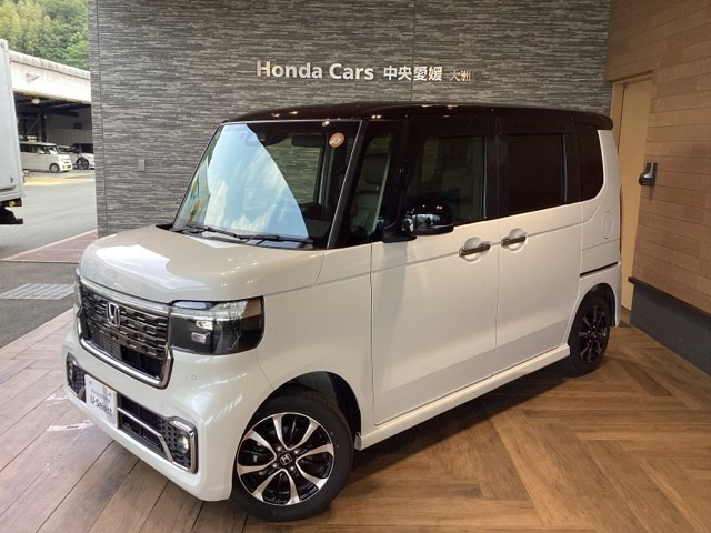 ホンダ N-BOXカスタム 