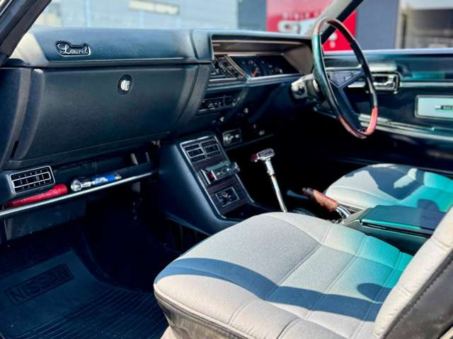 日産 ローレル SGX ワンオーナー ブタケツ シングルナンバー の中古車
