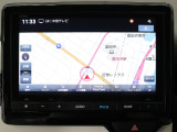 【純正8インチナビ】使いやすいナビ操作にオーディオ機能も充実!Bluetooth接続で運転中のハンズフリー電話や好みの音楽を車内に流す事が出来ます。ラインナップや車種に応じて豊富な機能が使用可能♪