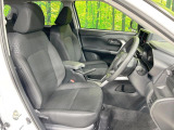 ドライバーによって運転しやすいポジションは異なり、あの車はどうなのか不安なこともありますよね。気になるお車は店頭で乗り込んでご確認いただけます♪