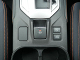 電動パーキングスイッチ 駐車後も楽々です。