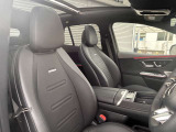 中古車だけではなく、新車も多岐にわたり、正規輸入車販売を行っております。全国選りすぐりの仕入ネットワークの中からあなたにピッタリのお車を探します!