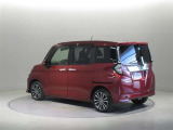 広々とした車内空間に優れた燃費性能。更にデザインも上質で人気のお車です!