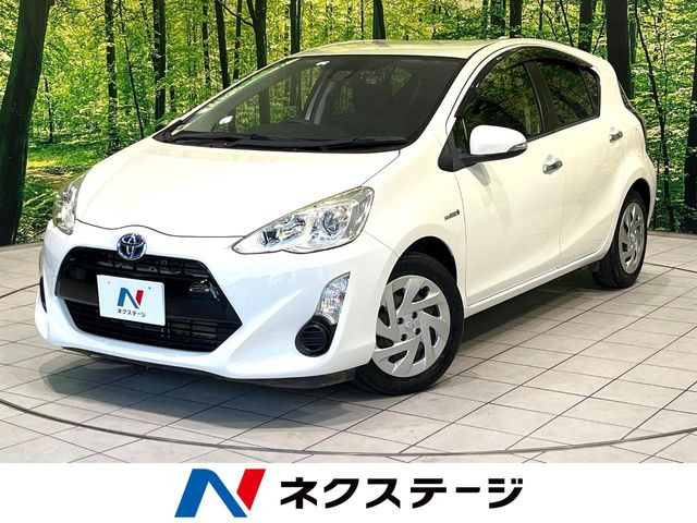 トヨタ アクア 