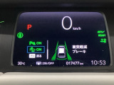 ホンダが推し進める総合先進安全装備のセンシング搭載! 衝突や斜線はみだしなどの危険が予測される時、センサーが警告。ヒューマンエラーを高度先進技術が補完してくれます。