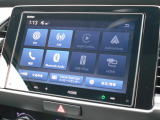 ディスプレイオーディオ搭載!Apple CarPlayとAndroid Autoにも対応!スマホを繋げばオーディオ画面で地図アプリを利用できます。
