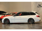 BMW320dツーリングが入庫しました!カスタム多数な一台となっております。お気軽にお問合せください。