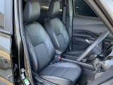 運転席まわりになります。実際に乗って頂き乗り心地をご体験してみてください。