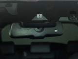 TOYOTA SAFETY SENSEは道路状況、車両状態、天候状態及びドライバーの操作状況などによっては、作動しない場所があります。あくまで運転補助機能です。