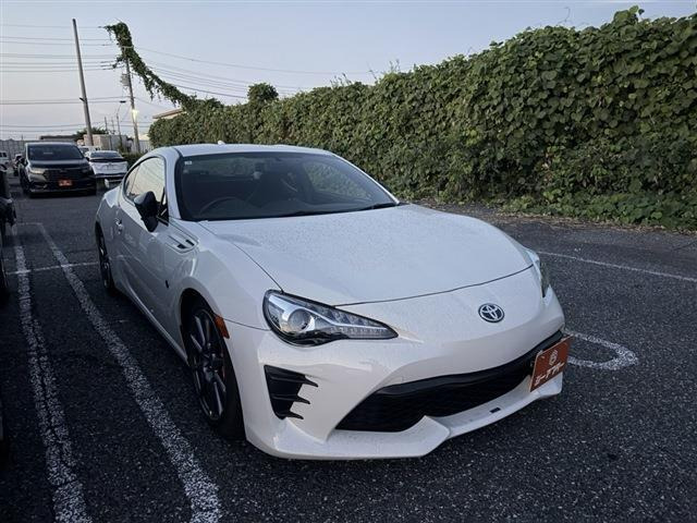 86 2.0 GT 禁煙車 KW車高調 ブレンボキャリパー