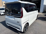 先進技術で家族はもっと楽しめる!ルークス登場です!2台前を走る車両を検知して注意を喚起してくれる安全装備なども付いてさらに広々空間!しかも加速も燃費も良いお買い得車ですよ!!