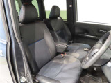 見通しのよいすっきりとした視界で、誰でも運転しやすいです。運転のしやすさは疲れにくさにも繋がりますよ♪