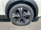 205/55R17インチタイヤ&アルミホイルが装着されています。