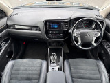 アウトランダーPHEV 2.0 G ナビパッケージ 4WD 4WD 修復歴無し