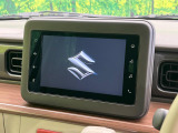 【ディスプレイオーディオ】お持ちのスマホやMP3プレイヤーとの無線接続で音楽再生が可能!コードで繋ぐわずらわしさも無く、手軽にお気に入りの音楽を楽しめます。