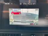 ナビ連動の純正ドライブレコーダー付きです。