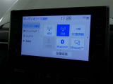 【オーディオ選択画面】AM/FMの切替や、交通情報もこちらの画面から選択できます。