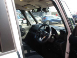 全方位で視界が広い。気持ちがよくて、運転もしやすい!多くのお客様に好評いただいています!