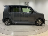 弊社は車両販売価格に、整備代金が含まれております。納車時までにホンダの整備士がしっかりと点検整備をさせていただいておりますので、安心してお買い求めいただけます。