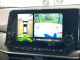【アラウンドビューモニター】専用のカメラにより、上から見下ろしたような視点で360度クルマの周囲を確認することができます☆死角部分も確認しやすく、狭い場所での切り返しや駐車もスムーズに行えます。